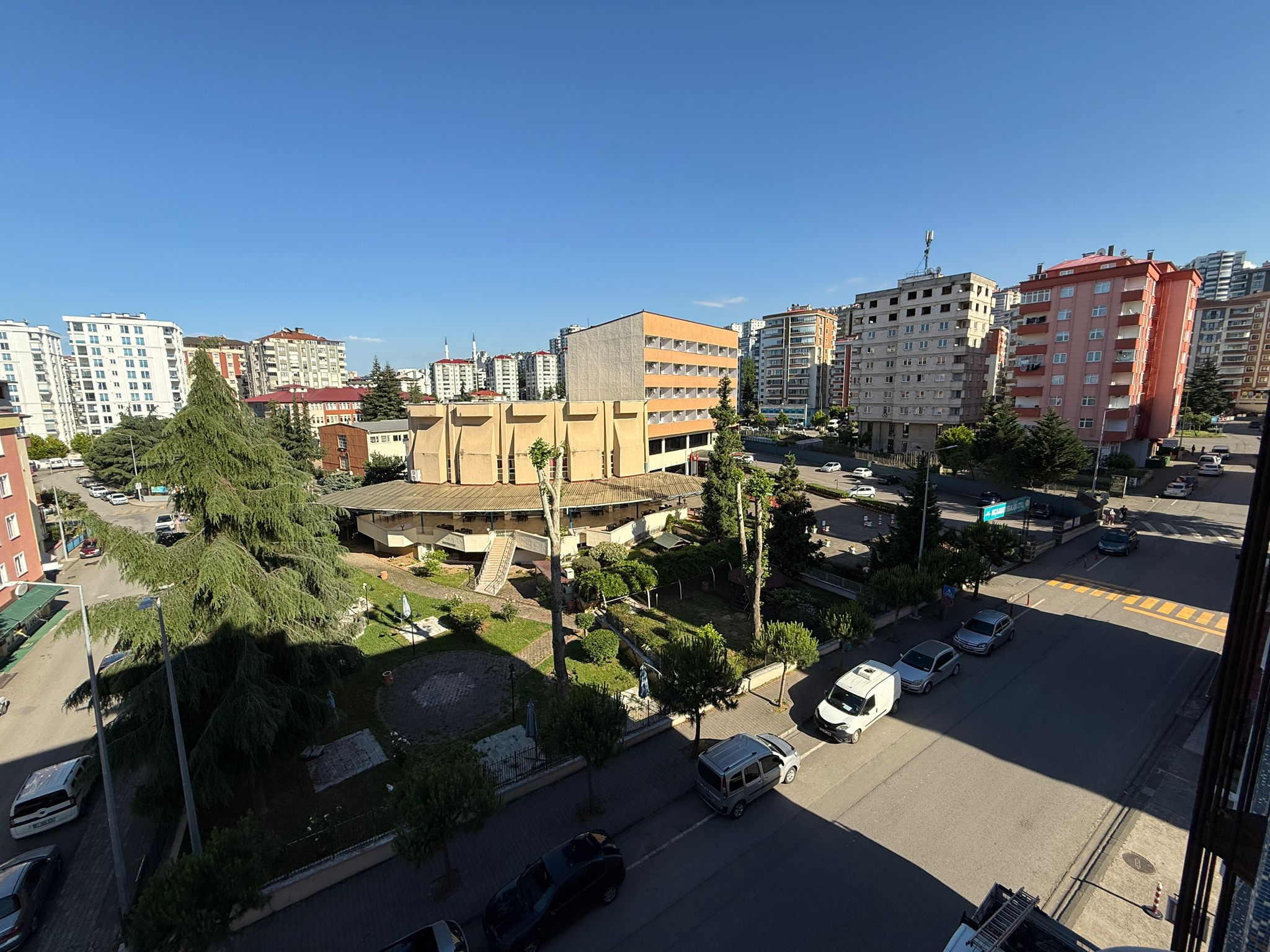 SÖĞÜTLÜ ALTINKENT SATILIK DAİRE